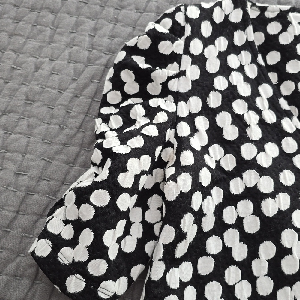 Deletta Black and White Polka Dot Women's Top Or Tunic - Picture 13 of 14